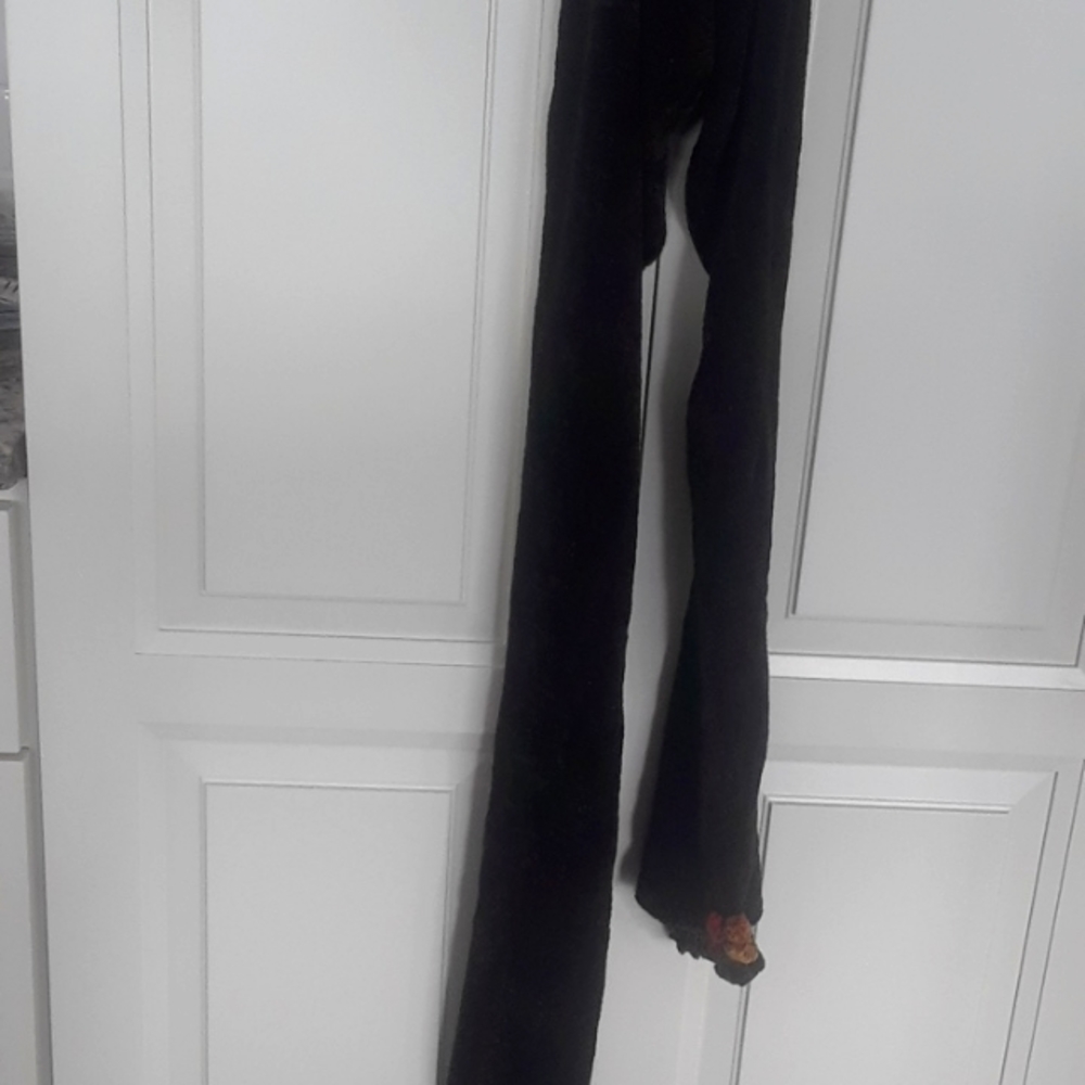 woman's scarf